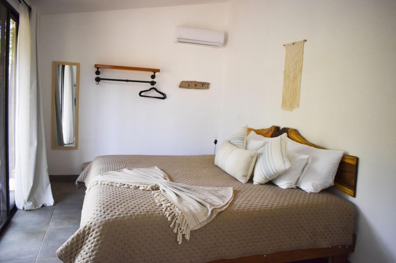 Blue Window Boutique Villas Hotel Playa Junquillal Екстер'єр фото